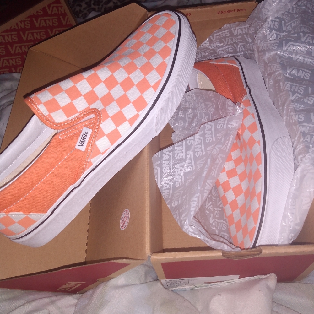 Vans slip on